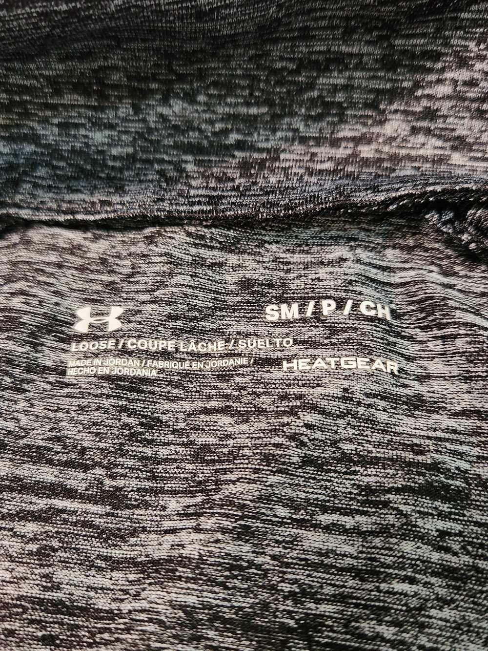 Under Armour Men's Gray Heather Quarter-Zip Performance Top - Picture 7 of 10